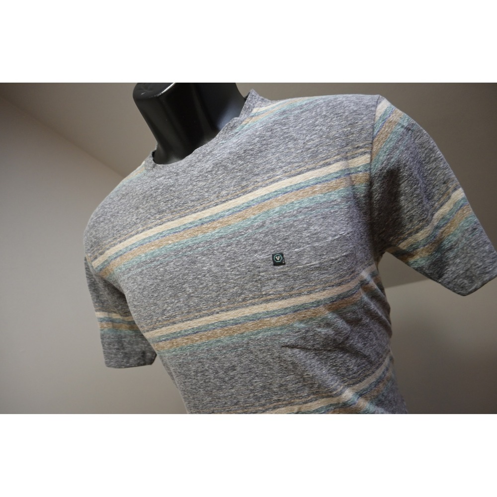 Vissla Pocket T-Shirt Mens Small Gray Striped Short Sleeve Surf Casual Excellent